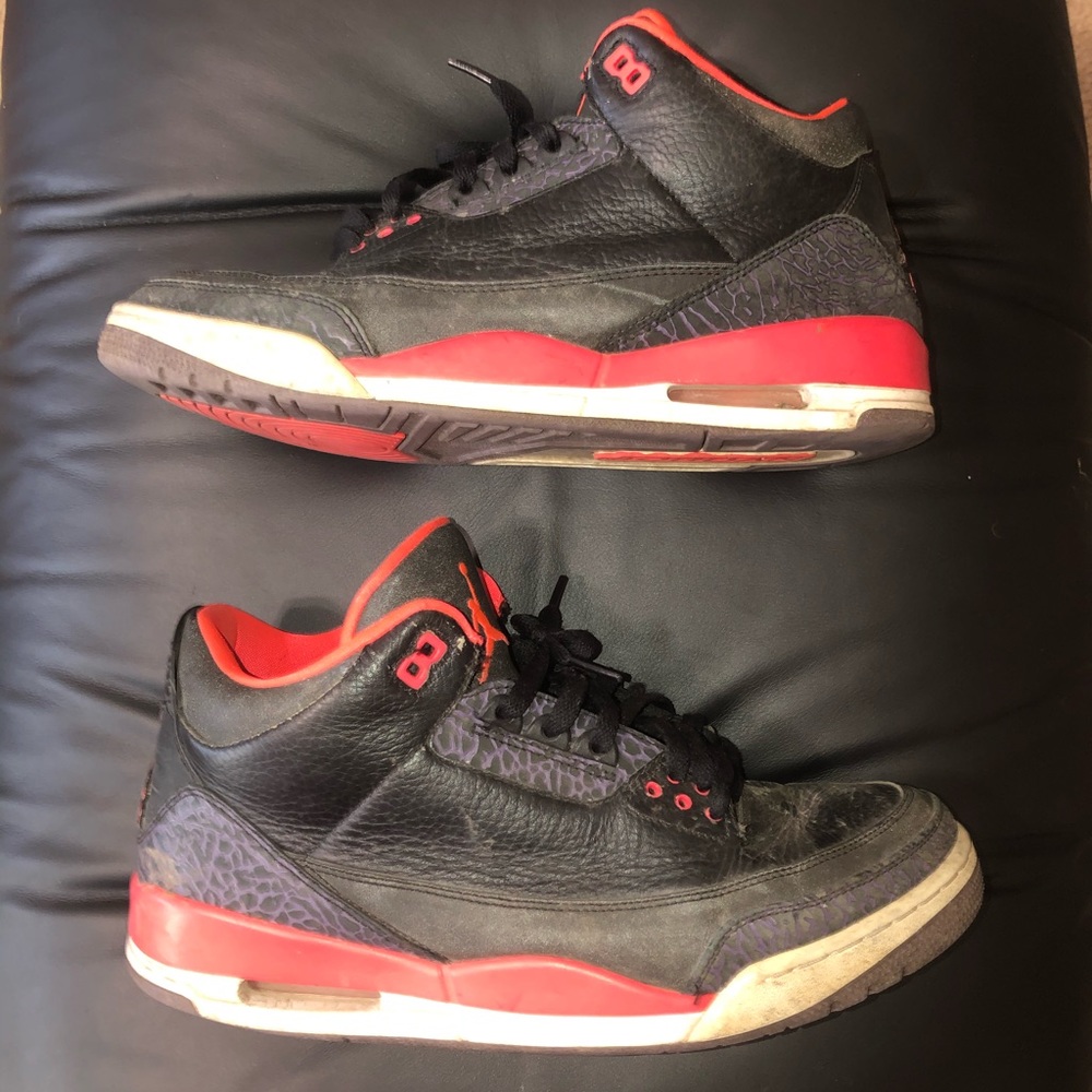 Jordan 3 Retro Crimson